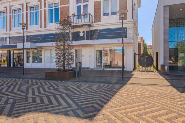Winkelruimte Raadhuisplein 1-A Veendam