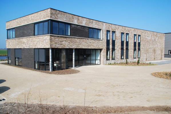 Kantoorruimte Oevers 16 Steenwijk