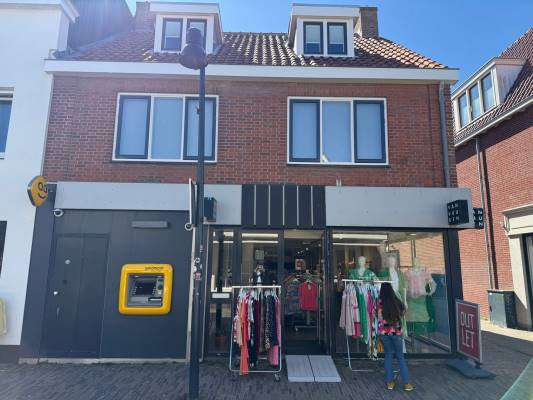 Winkelruimte Voorstraat 127 Egmond aan Zee