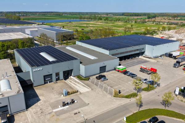 Bedrijfsruimte Everbest 2-b Beek en Donk