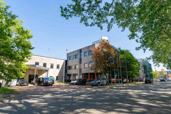 Bedrijfsruimte Stuttgartstraat 34- 36 Rotterdam