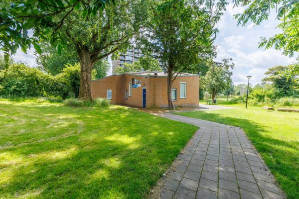 Maatschappelijk vastgoed Gentiaanstraat 331 Apeldoorn