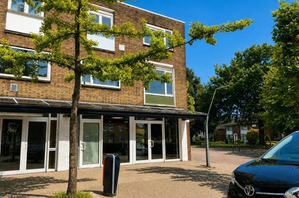 Winkelruimte Burgemeester Wallerstraat 167 Oldenzaal