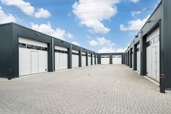 Bedrijfsruimte Elingsloane 1- 8 Burgum