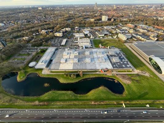 Bedrijfsruimte Dr. Hub van Doorneweg 120 Tilburg