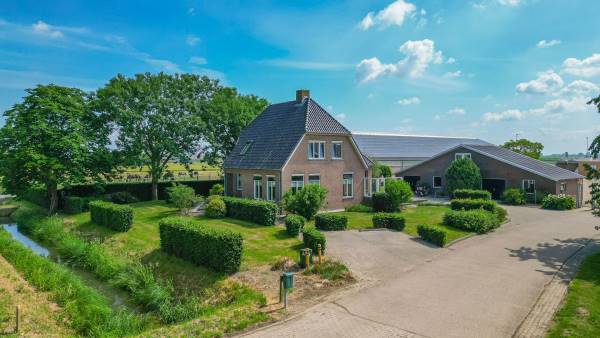 Agrarisch bedrijf Lutterstraat 6 Lithoijen