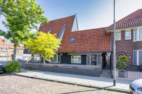 Bedrijfsruimte van Beverwijckstraat 2 Leeuwarden
