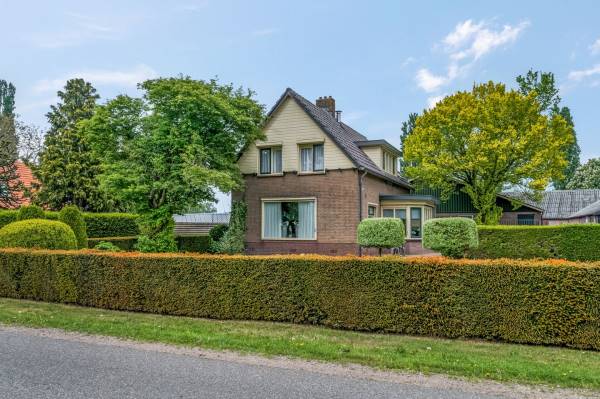 Agrarisch bedrijf Westenengerdijk 17 Harskamp