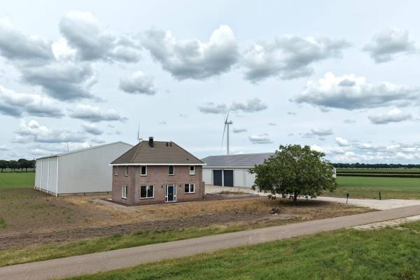 Agrarisch bedrijf Bloesemlaan 34 Zeewolde