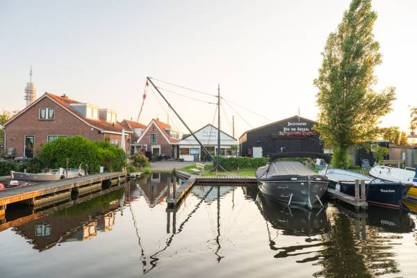 Bedrijfsruimte Penningsveer 5 Haarlemmerliede
