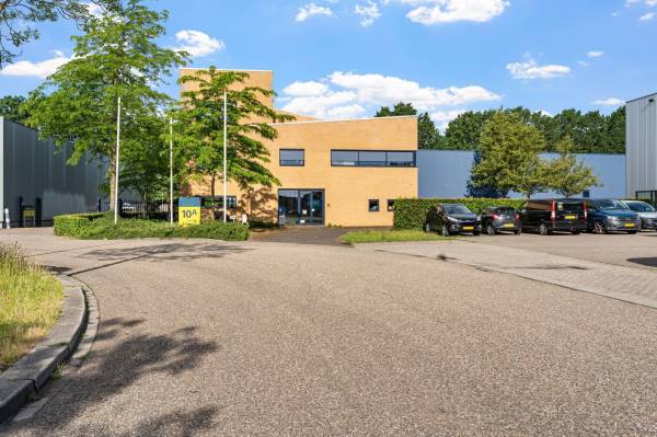 Bedrijfsruimte Staarten 10-a Boxtel