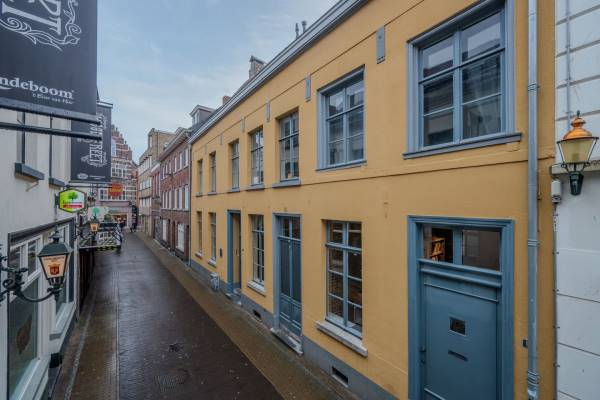 Winkelruimte Houtstraat 9- 11 Venlo