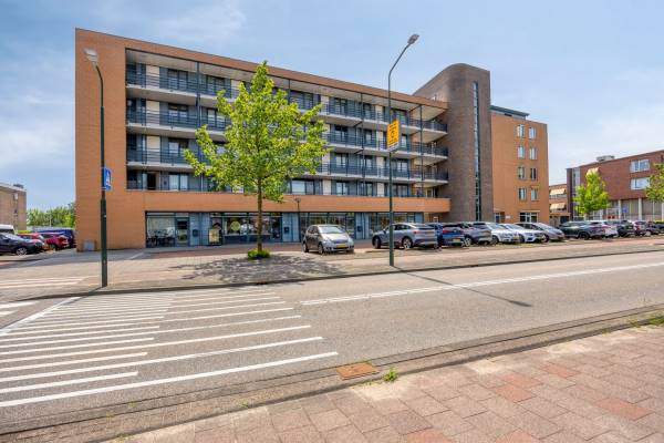 Kantoorruimte Vlietstraat 5- 7 Hardinxveld-Giessendam