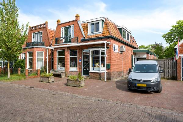 Winkelruimte Middenstreek 12 A B Schiermonnikoog
