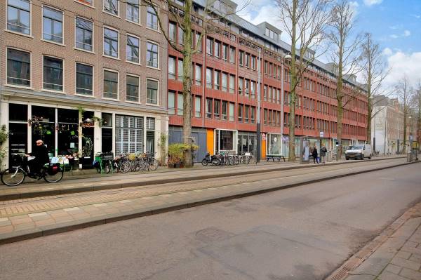 Winkelruimte Czaar Peterstraat 105 Amsterdam