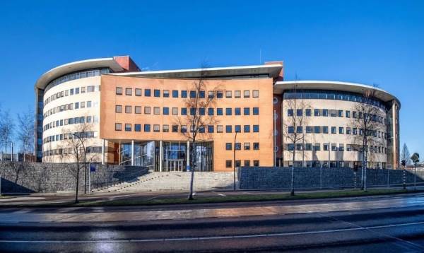 Kantoorruimte De Ruyterlaan 25 Enschede