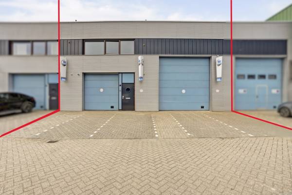 Bedrijfsruimte Veenderveld 82 Roelofarendsveen