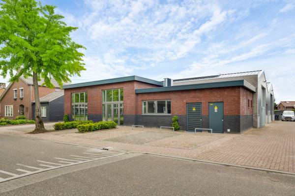 Bedrijfsruimte Industrieweg 7 Stramproy
