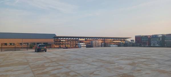 Verhard buitenterrein Bredeweg 26-b Moerkapelle
