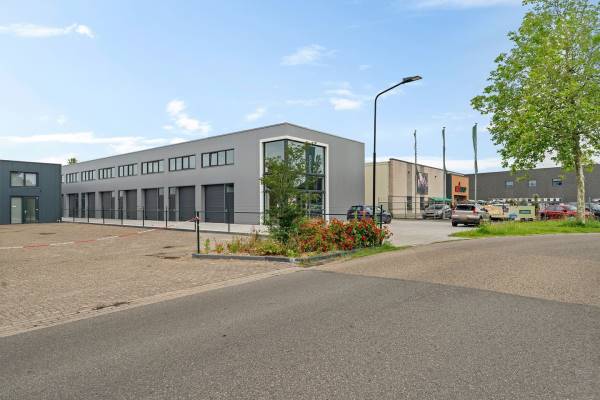 Bedrijfsruimte De Vesting 13-B Dalfsen