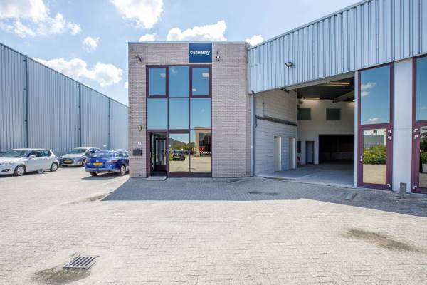 Bedrijfsruimte Hoogeveenenweg 214 Nieuwerkerk aan den IJssel