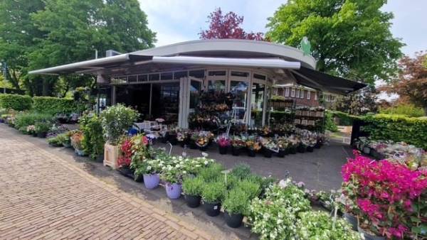 Winkelruimte Van Zuylen van Nijeveltstraat 85 Wassenaar