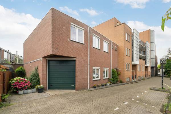 Bedrijfsruimte Zure Vischsteeg 48 Maassluis