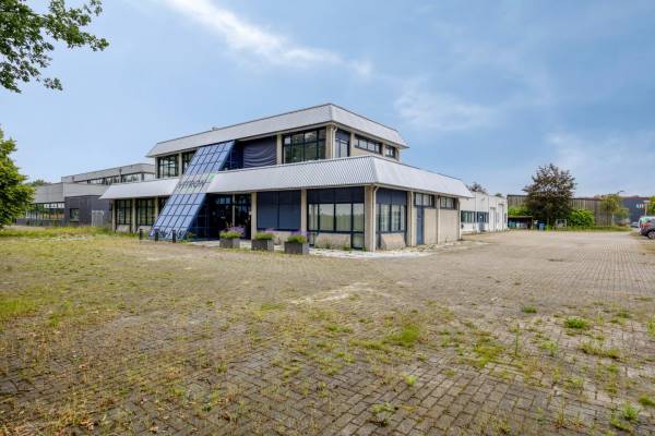 Bedrijfsruimte de Hak 21 Dongen
