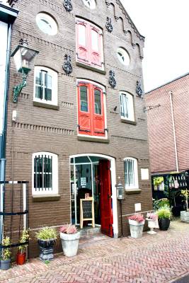 Winkelruimte Brugstraat 5 Breukelen