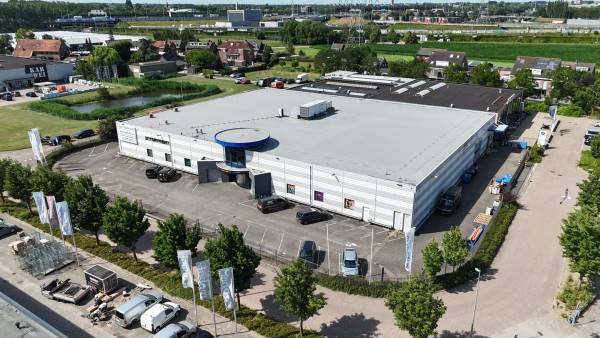 Bedrijfsruimte Van 't Hoffstraat 5 Barendrecht