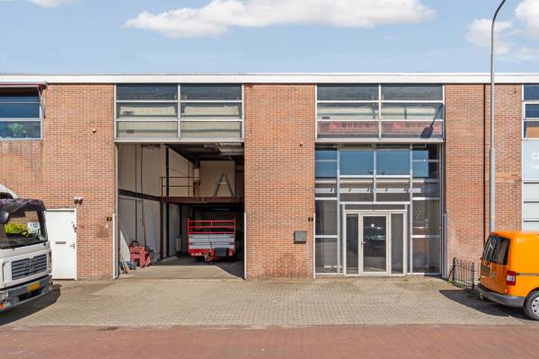 Bedrijfsruimte Bronsstraat 9- 11 Naarden