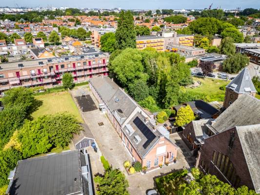Maatschappelijk vastgoed Ring 15 Pernis Rotterdam