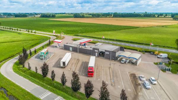 Bedrijfsruimte Maas-Waalweg 1 Aalst