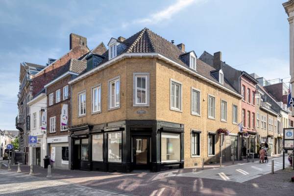 Winkelruimte Neerstraat 39- 41 Roermond