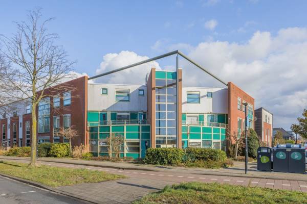 Bedrijfsruimte Oude Trambaan 83 Leidschendam