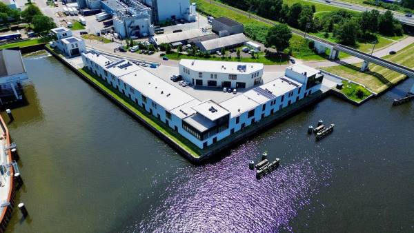 Verhard buitenterrein Rieteweg Zwolle