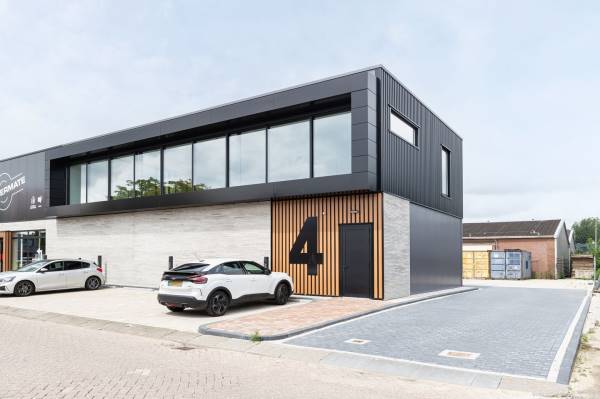 Bedrijfsruimte Wiedhaak 4-A Hardinxveld-Giessendam