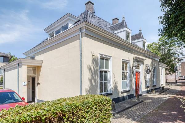 Maatschappelijk vastgoed Wilhelminalaan 1-A Alphen aan den Rijn