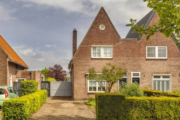 Bedrijfsruimte Oisterwijkseweg 22 Moergestel