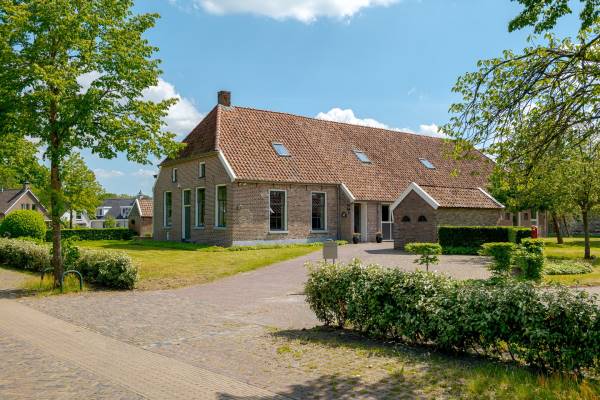 Kantoorruimte Kerkweg 3 IJhorst