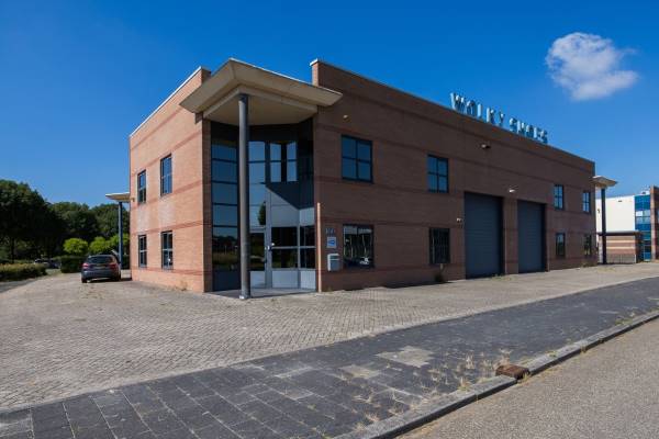 Kantoorruimte Voorveste 15-B Houten