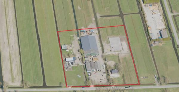 Agrarisch bedrijf Spoorweg 48 Hardinxveld-Giessendam