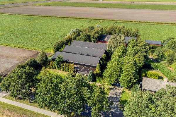 Bedrijfsruimte Zuiderdiep 71 Drouwenermond