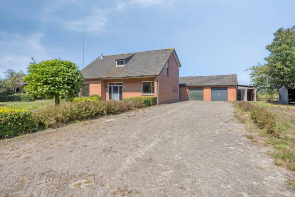 Agrarisch bedrijf Neterselsedijk 23-A Lage Mierde