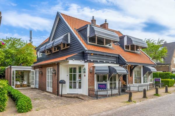 Winkelruimte Nieuweweg 30 Laren (NH)