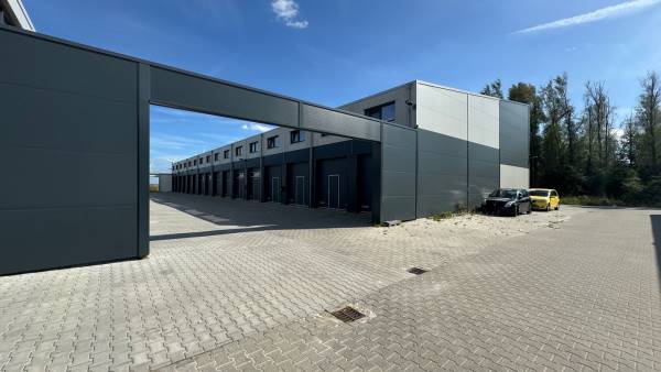 Bedrijfsruimte Beneluxweg 274 Zuidbroek