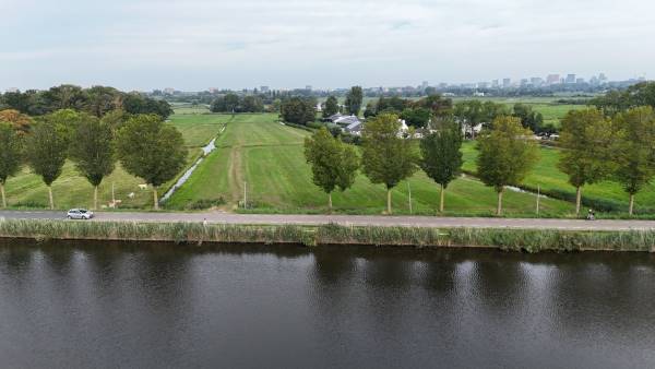 Agrarische grond Amsteldijk Noord th 40- 42 Amstelveen