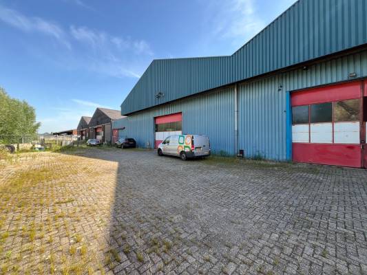 Bedrijfsruimte Industrieweg 18 Veenoord
