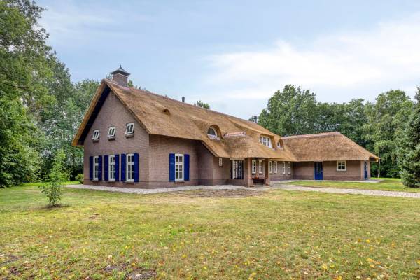 Bedrijfsruimte Ruiten A Kanaal West 17 Veelerveen