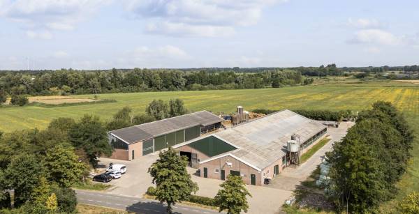 Agrarisch bedrijf Markweg 4-b Strijbeek